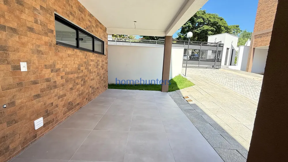 Casa, 3 quartos, 158 m² - Foto 1