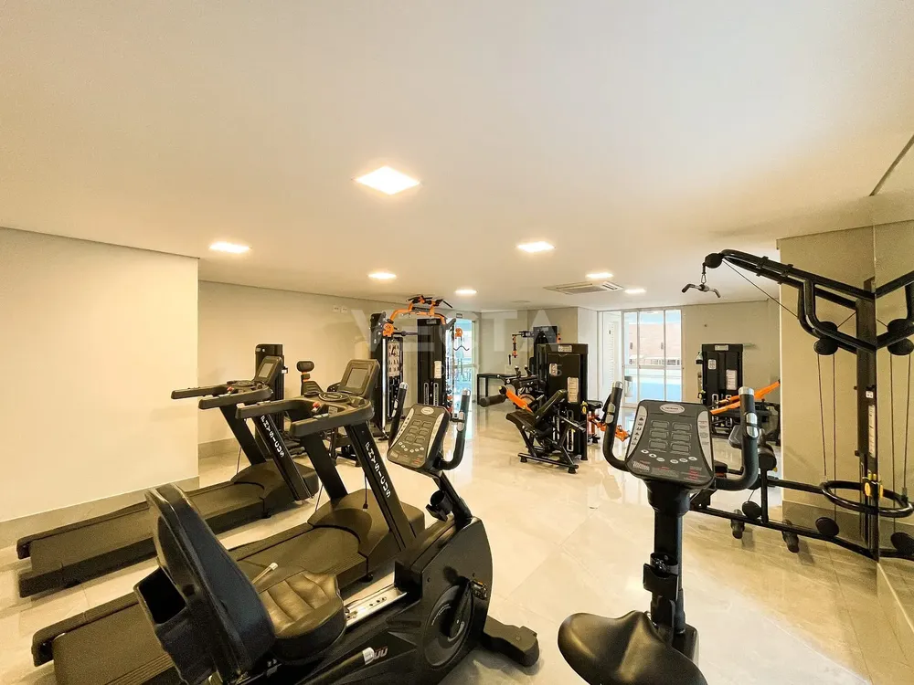 Apartamento, 3 quartos, 238 m² - Foto 2