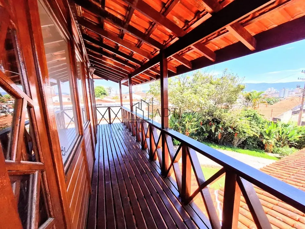 Sobrado, 3 quartos, 260 m² - Foto 1