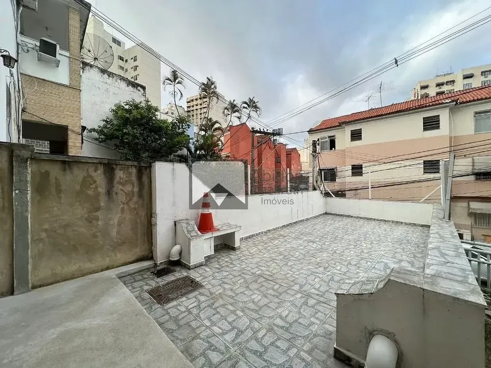 Casa, 4 quartos, 250 m² - Foto 4