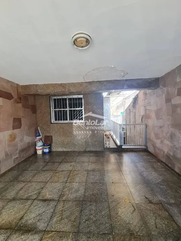 Casa, 5 quartos, 250 m² - Foto 1