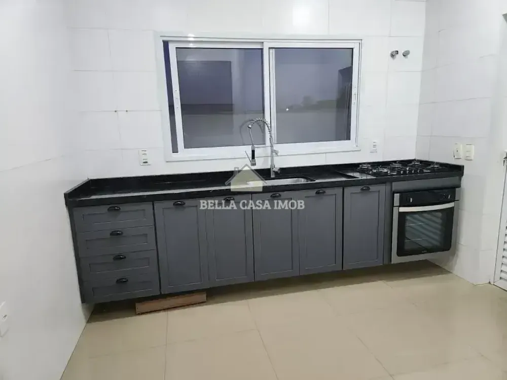 Casa, 3 quartos, 200 m² - Foto 2