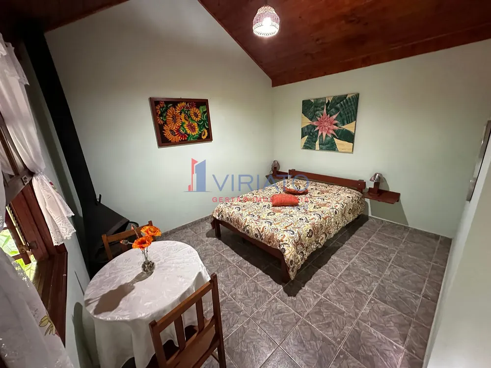 Chácara, 9 quartos, 2400 m² - Foto 8