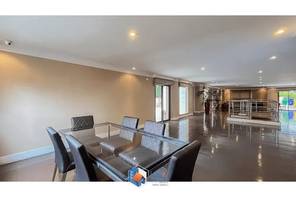 Apartamento, 3 quartos, 198 m² - Foto 2