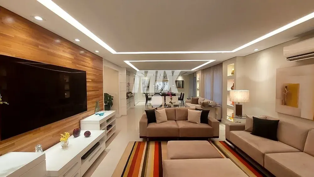 Apartamento, 4 quartos, 270 m² - Foto 1