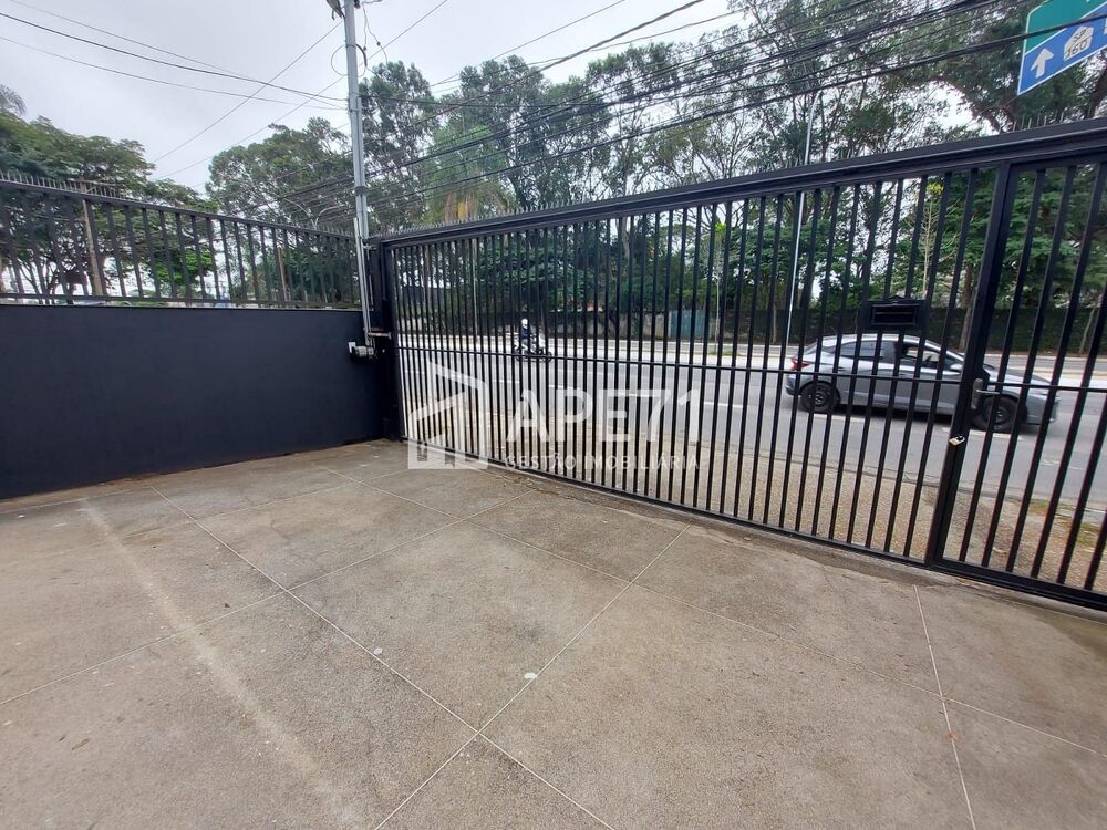 Sobrado à venda e aluguel com 3 quartos, 184m² - Foto 51