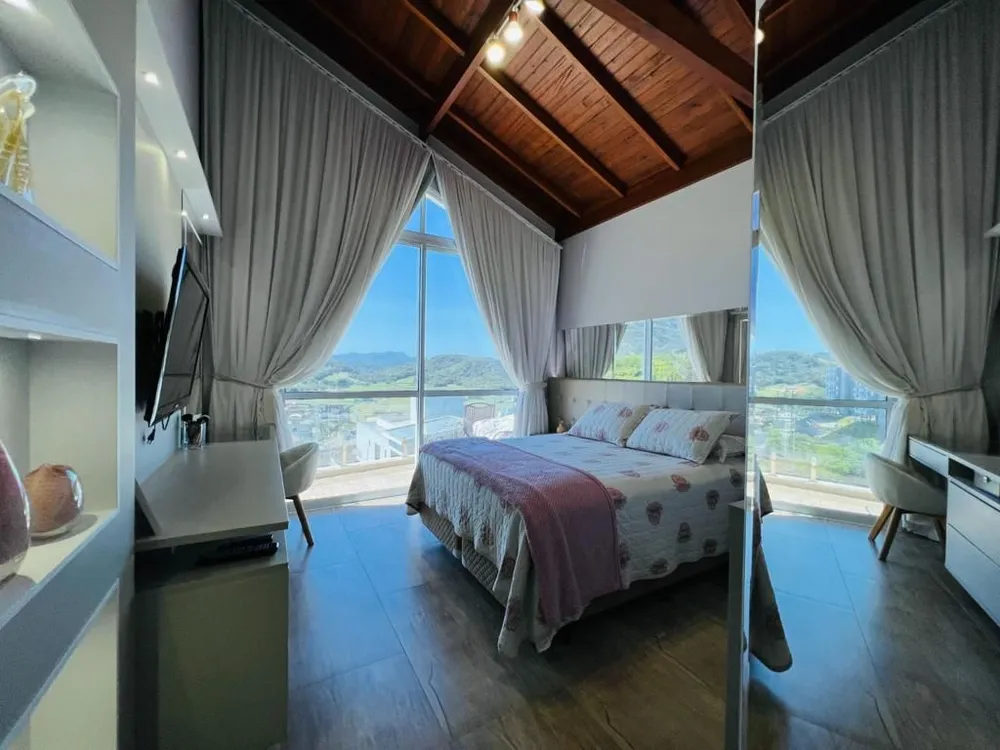 Casa, 3 quartos, 290 m² - Foto 8