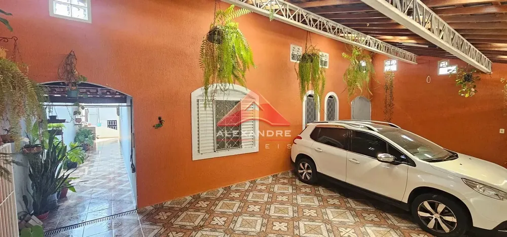 Casa, 3 quartos, 177 m² - Foto 2