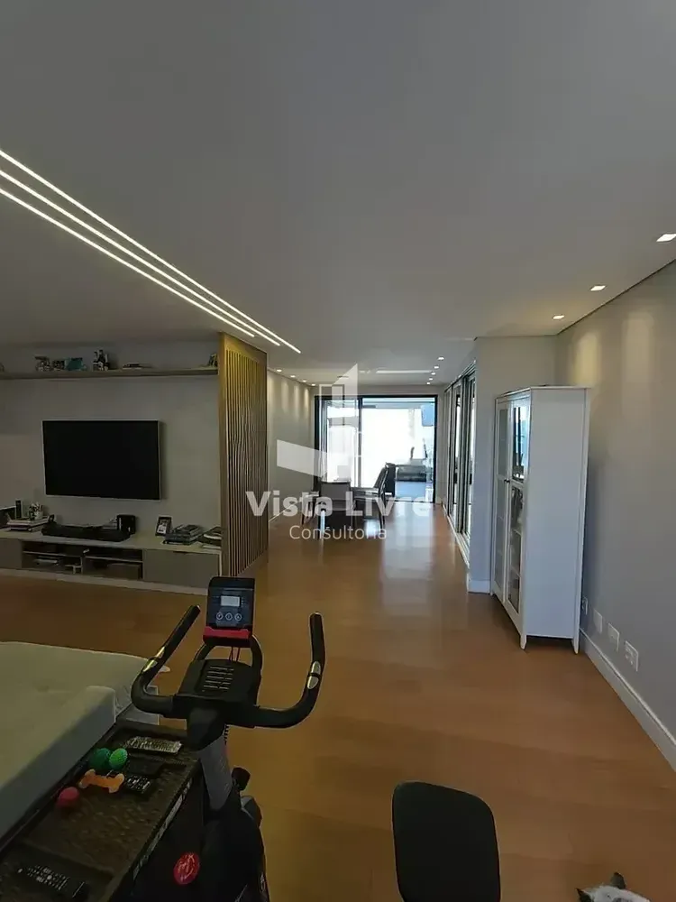 Apartamento, 3 quartos, 158 m² - Foto 1