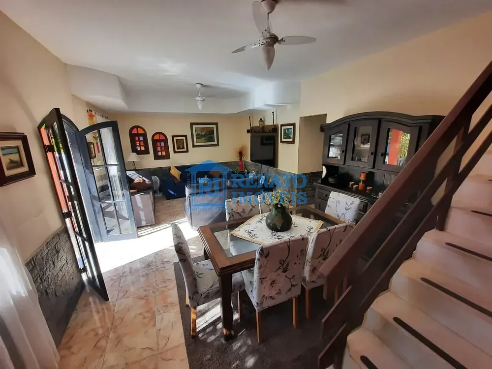 Casa, 3 quartos, 230 m² - Foto 4