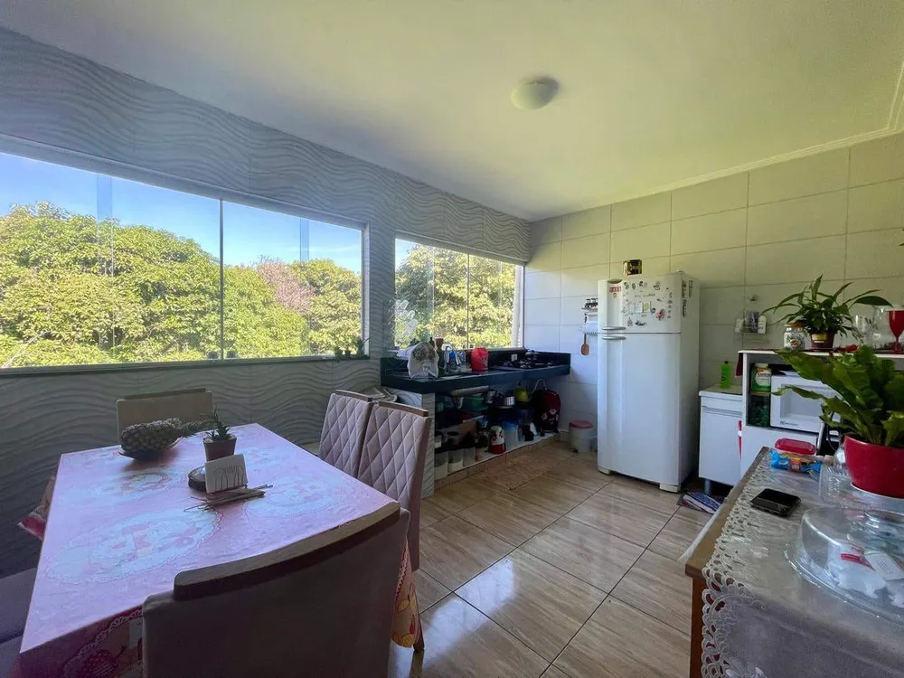 Casa, 3 quartos, 180 m² - Foto 2