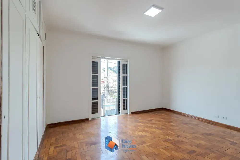 Casa, 3 quartos, 200 m² - Foto 1