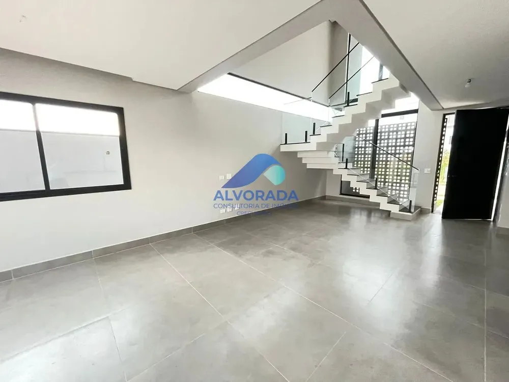 Sobrado, 3 quartos, 262 m² - Foto 2