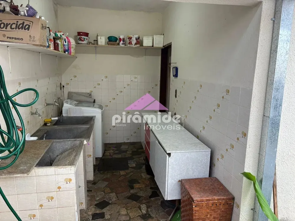Casa, 3 quartos, 250 m² - Foto 4
