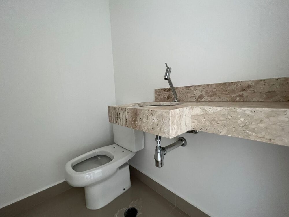 Apartamento à venda com 3 quartos, 168m² - Foto 4