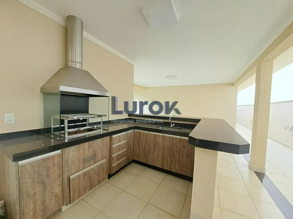 Casa, 3 quartos, 237 m² - Foto 4