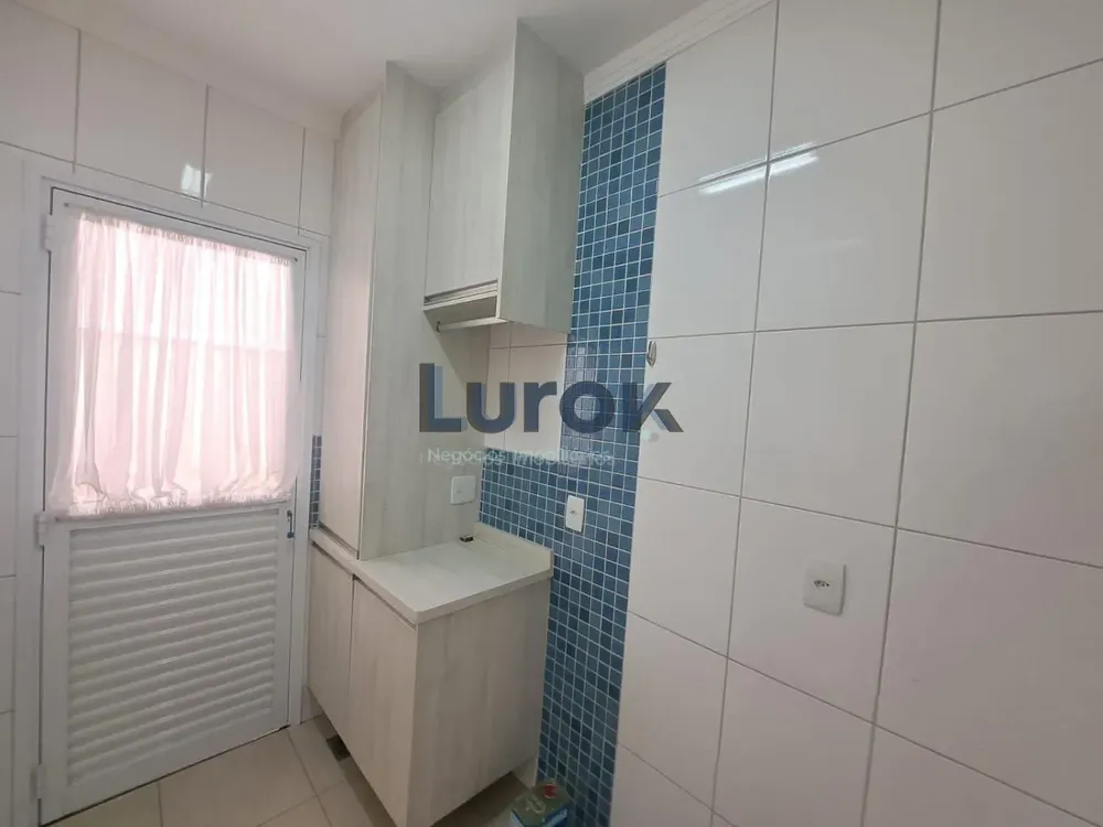 Casa, 3 quartos, 237 m² - Foto 1