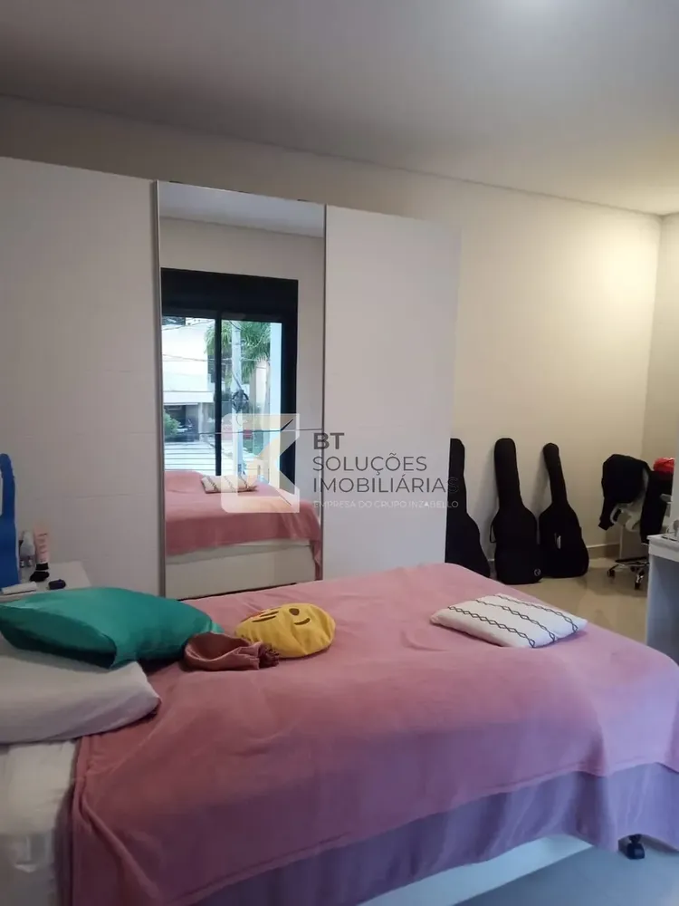 Casa, 3 quartos, 192 m² - Foto 2