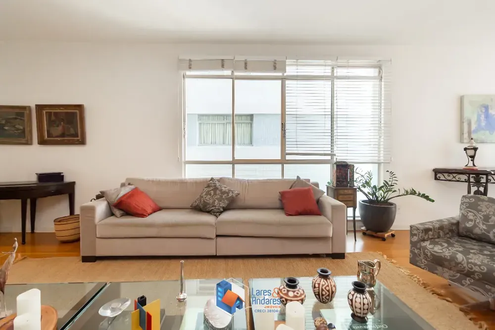 Apartamento, 3 quartos, 260 m² - Foto 2