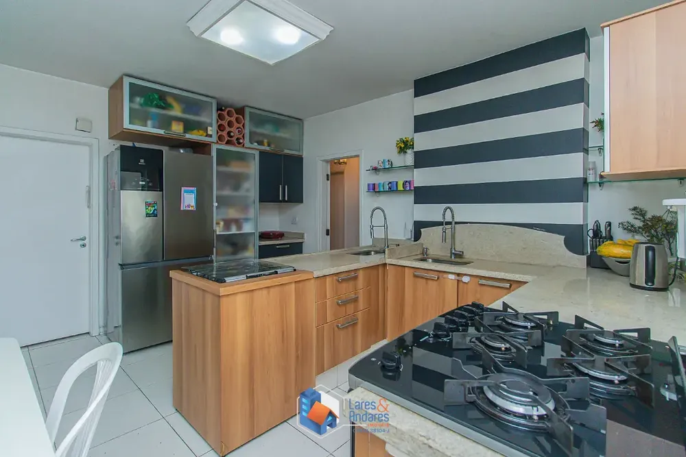 Apartamento, 3 quartos, 154 m² - Foto 1
