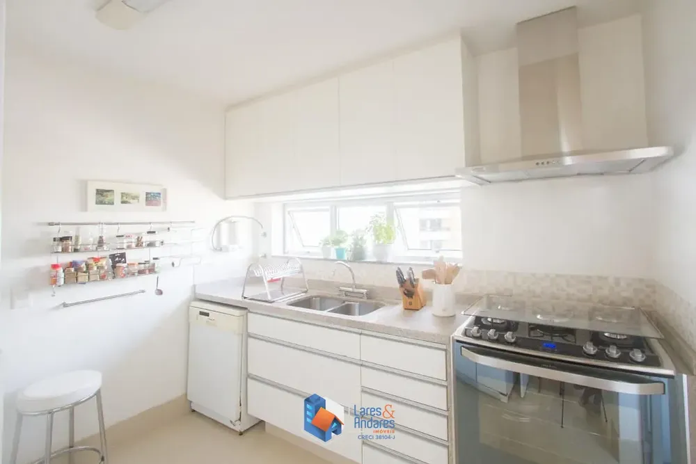 Apartamento, 3 quartos, 121 m² - Foto 3
