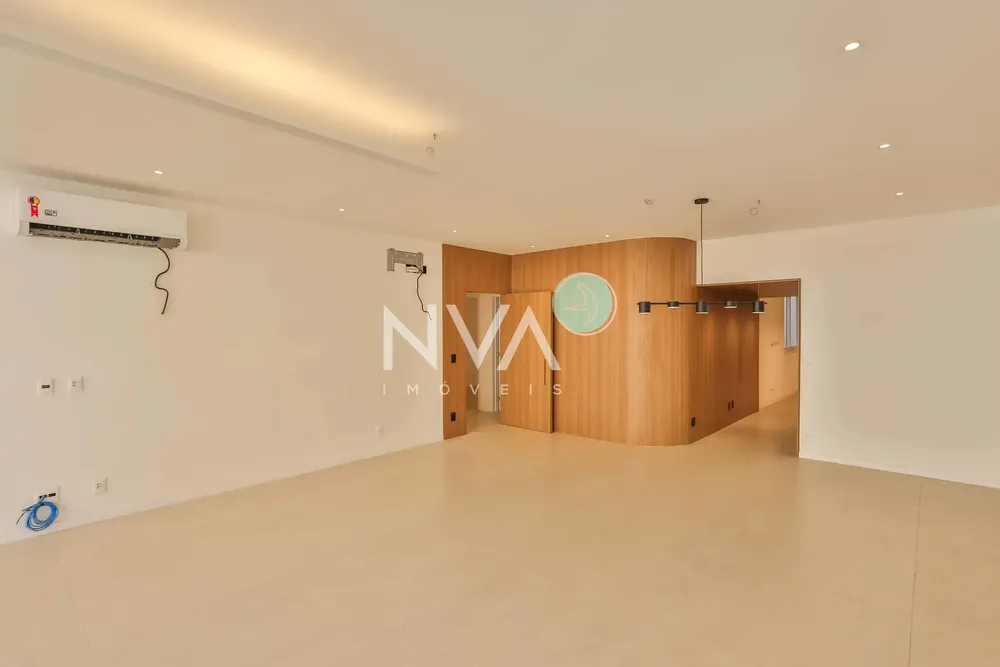 Apartamento, 3 quartos, 180 m² - Foto 1