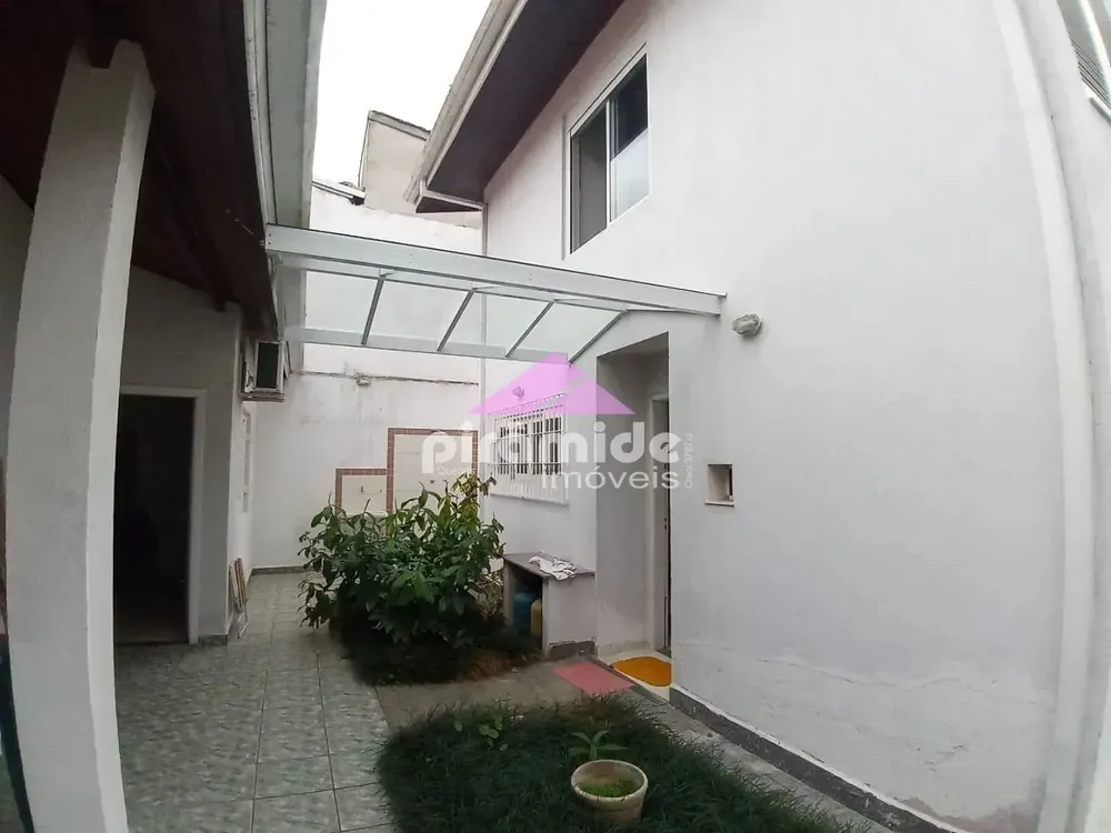 Casa, 4 quartos, 270 m² - Foto 2