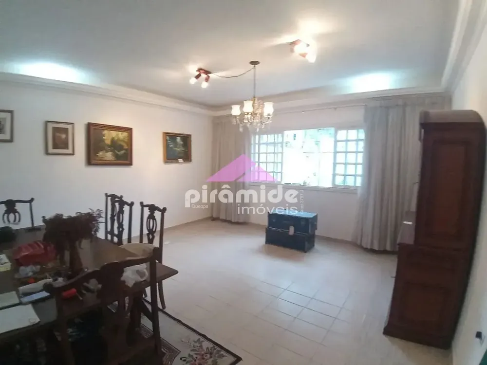 Casa, 4 quartos, 270 m² - Foto 3