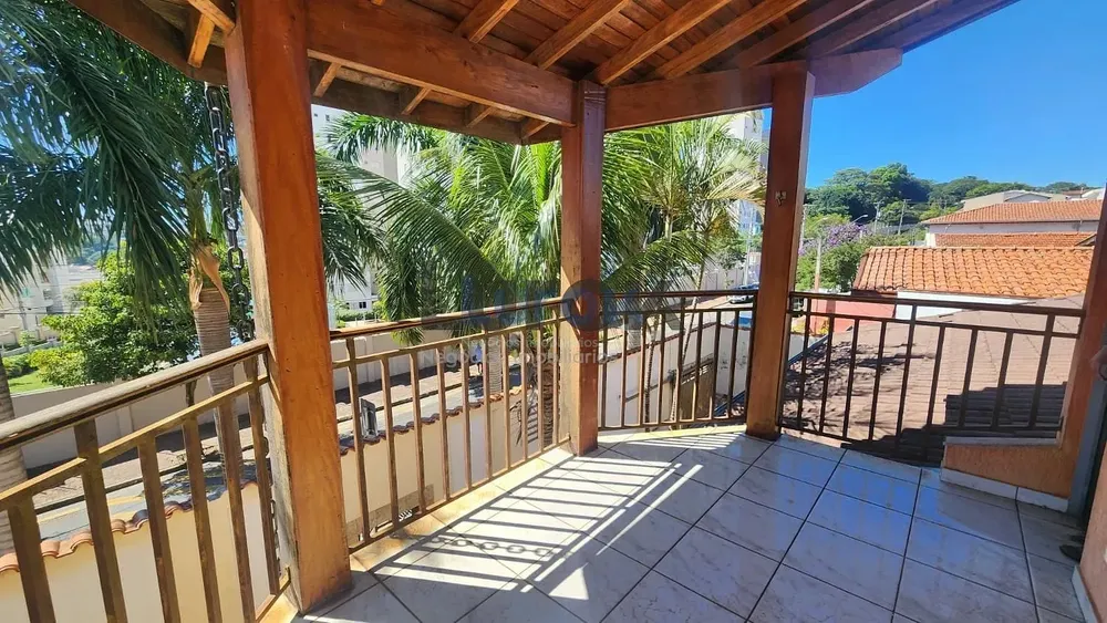 Casa, 4 quartos, 225 m² - Foto 4
