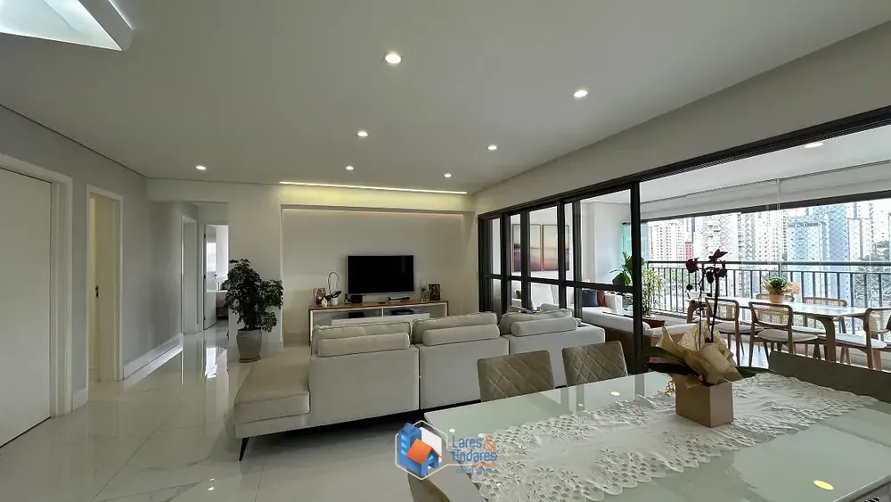 Apartamento, 3 quartos, 150 m² - Foto 1