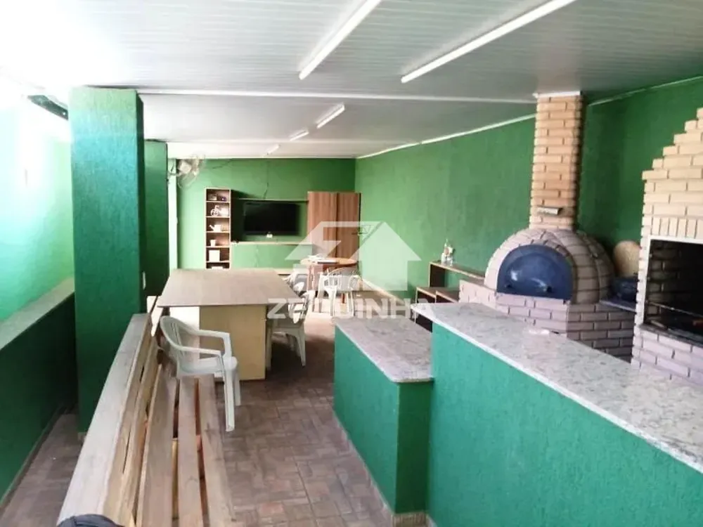 Casa, 3 quartos, 270 m² - Foto 1