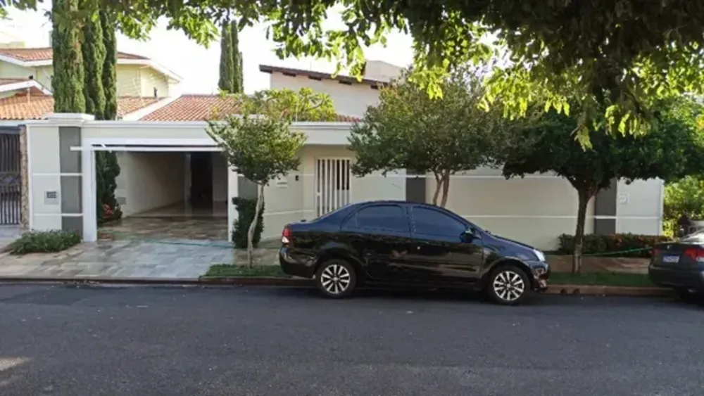 Casa, 5 quartos, 328 m² - Foto 3
