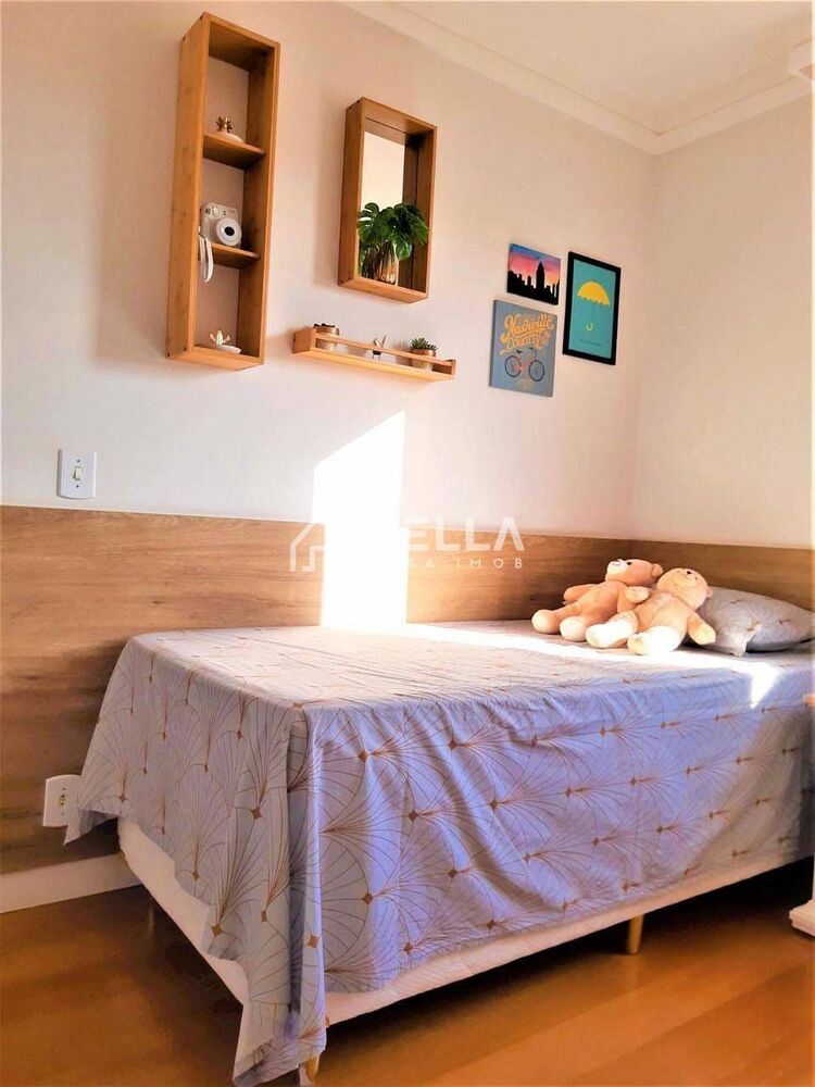 Casa à venda com 3 quartos, 122m² - Foto 2