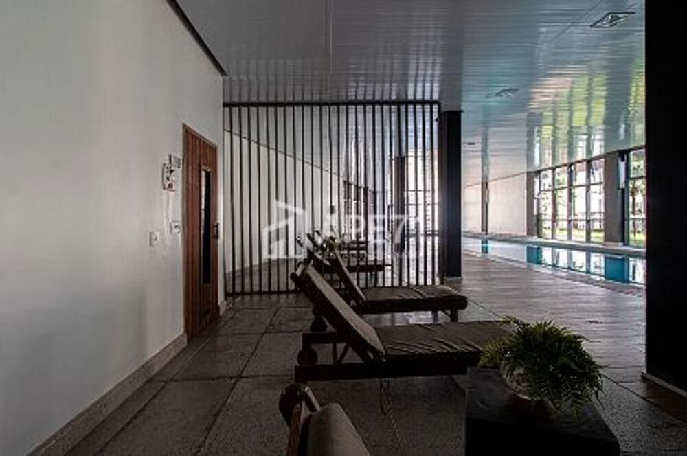 Apartamento à venda com 1 quarto, 42m² - Foto 13