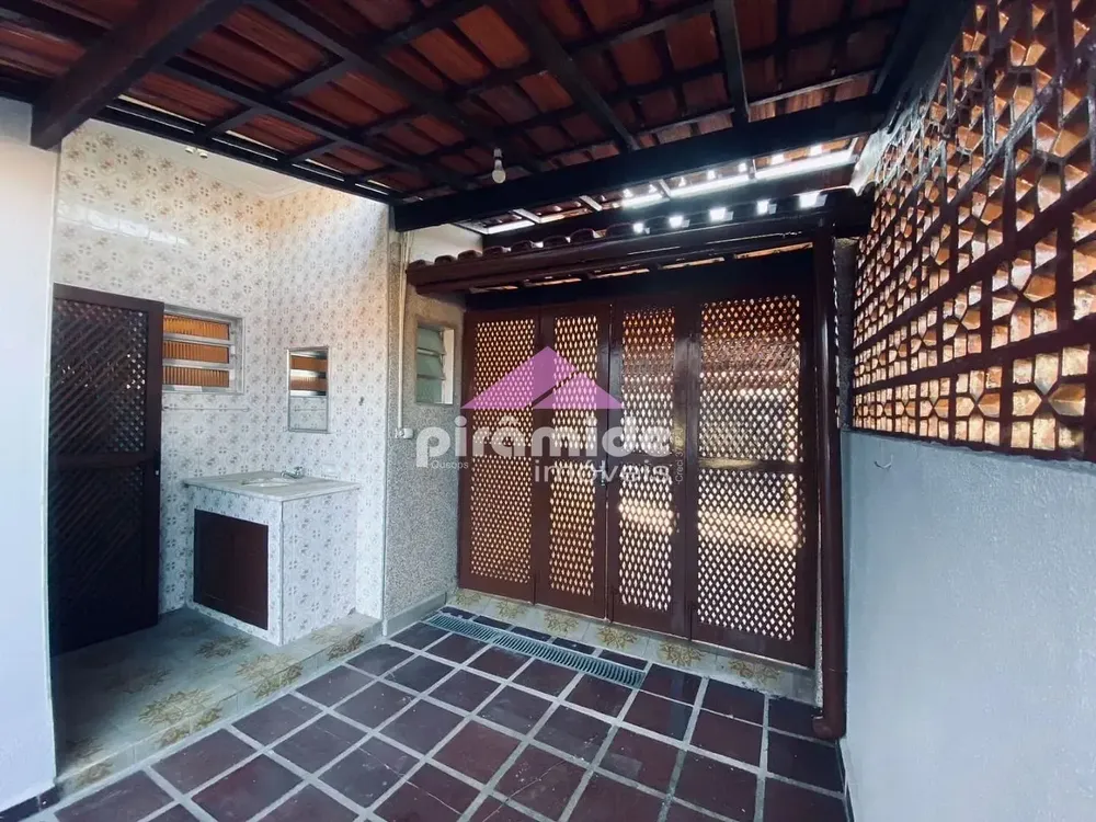 Casa, 3 quartos, 168 m² - Foto 4