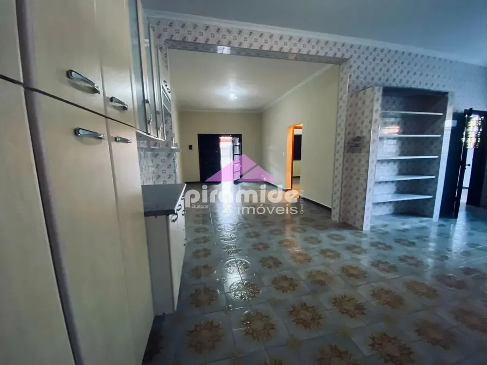 Casa, 3 quartos, 168 m² - Foto 8