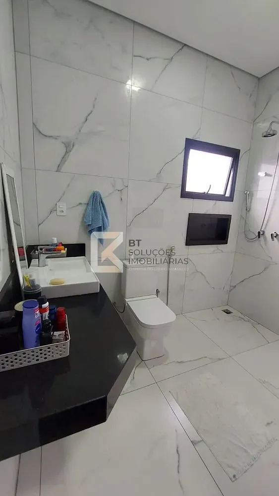 Sobrado, 3 quartos, 204 m² - Foto 1