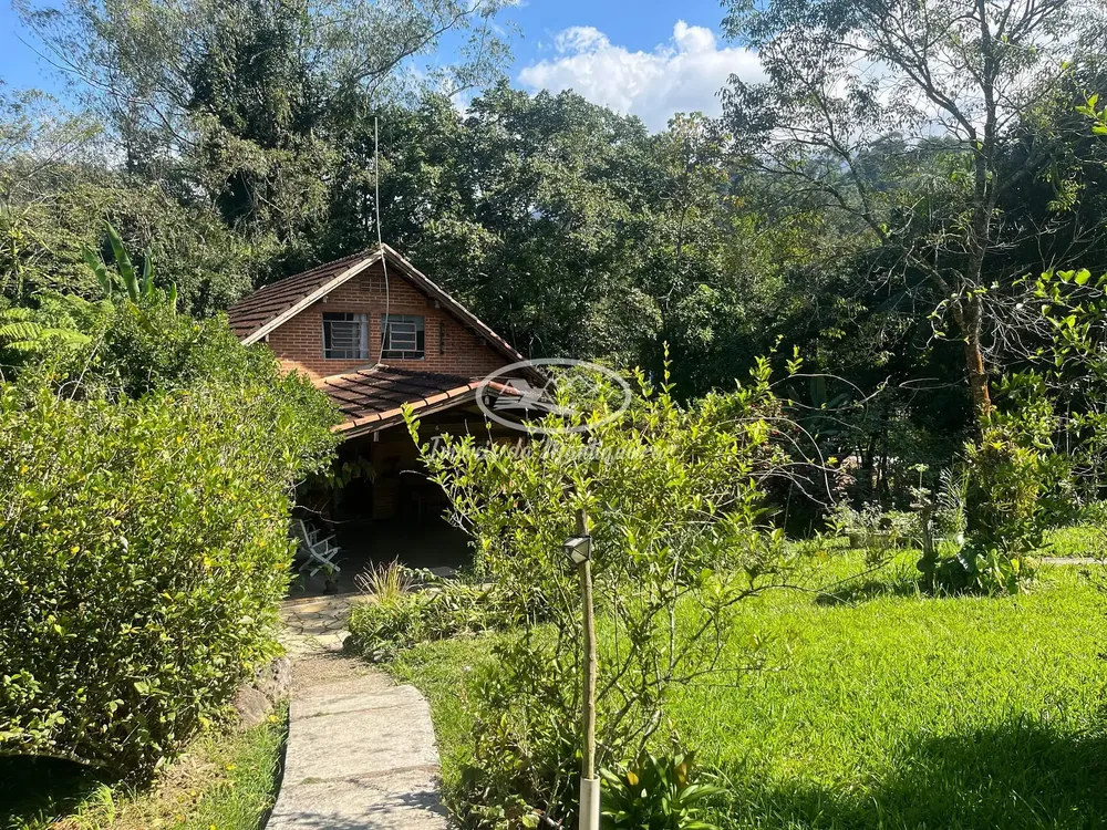 Casa, 5 quartos, 186 m² - Foto 2
