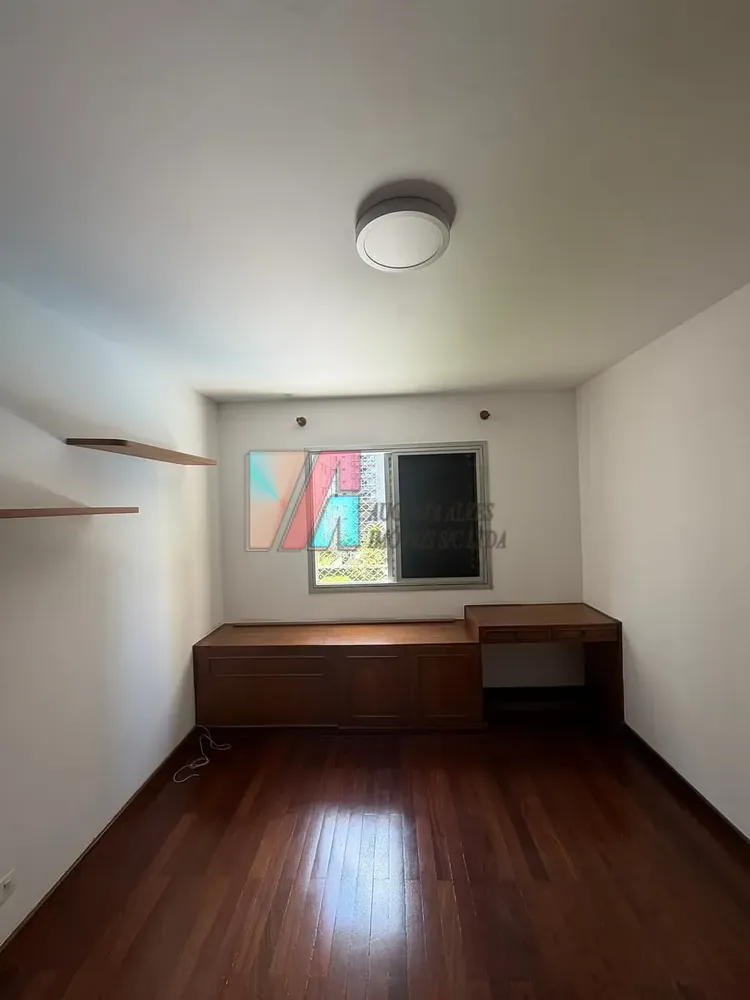 Apartamento, 3 quartos, 241 m² - Foto 4