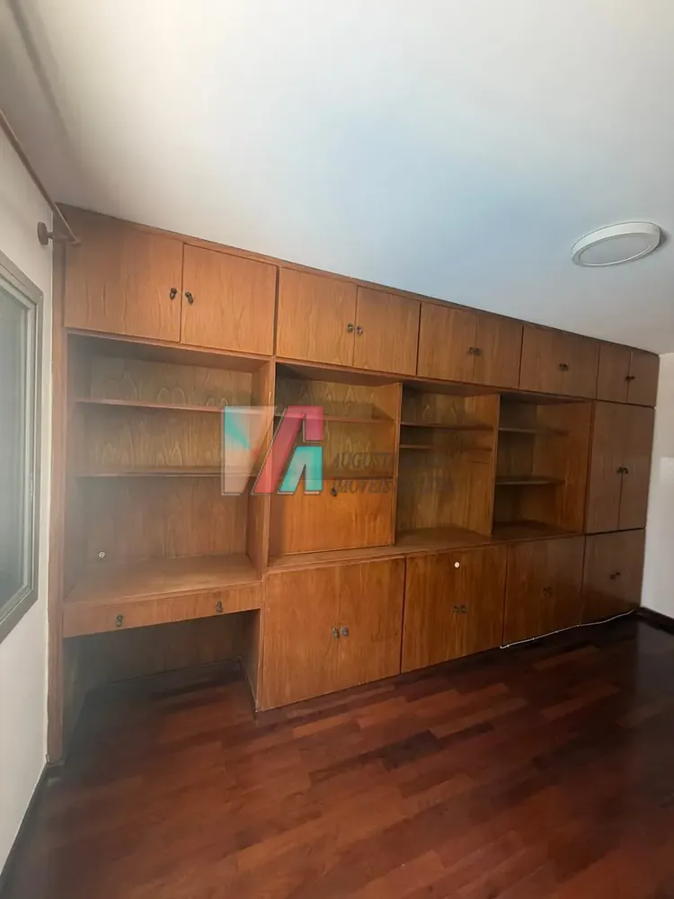 Apartamento, 3 quartos, 241 m² - Foto 1