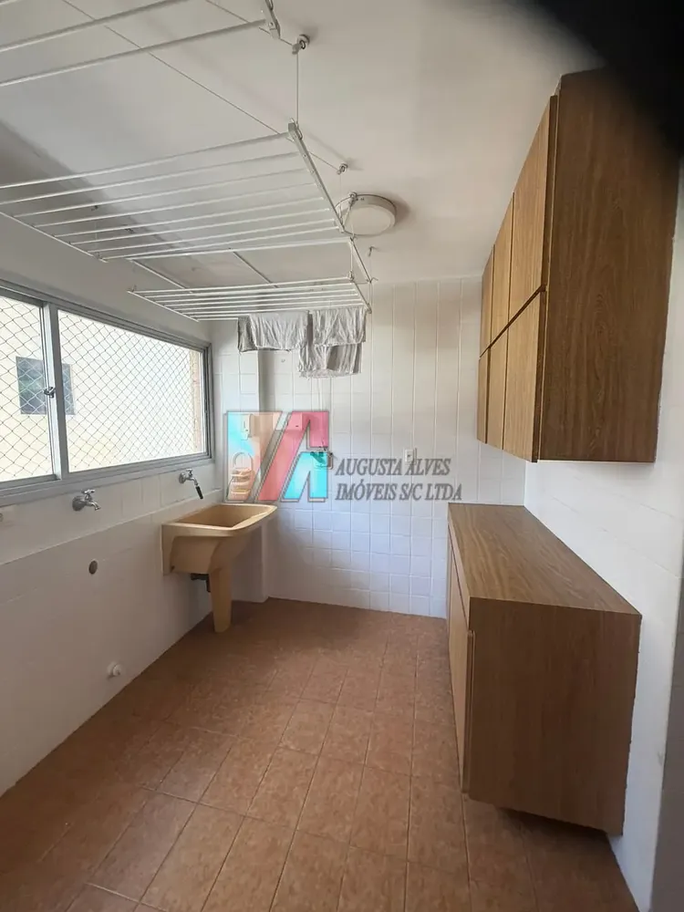 Apartamento, 3 quartos, 241 m² - Foto 3