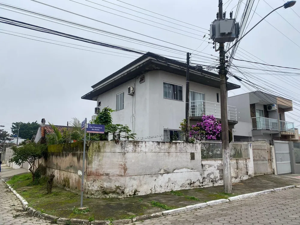 Casa, 3 quartos, 138 m² - Foto 2