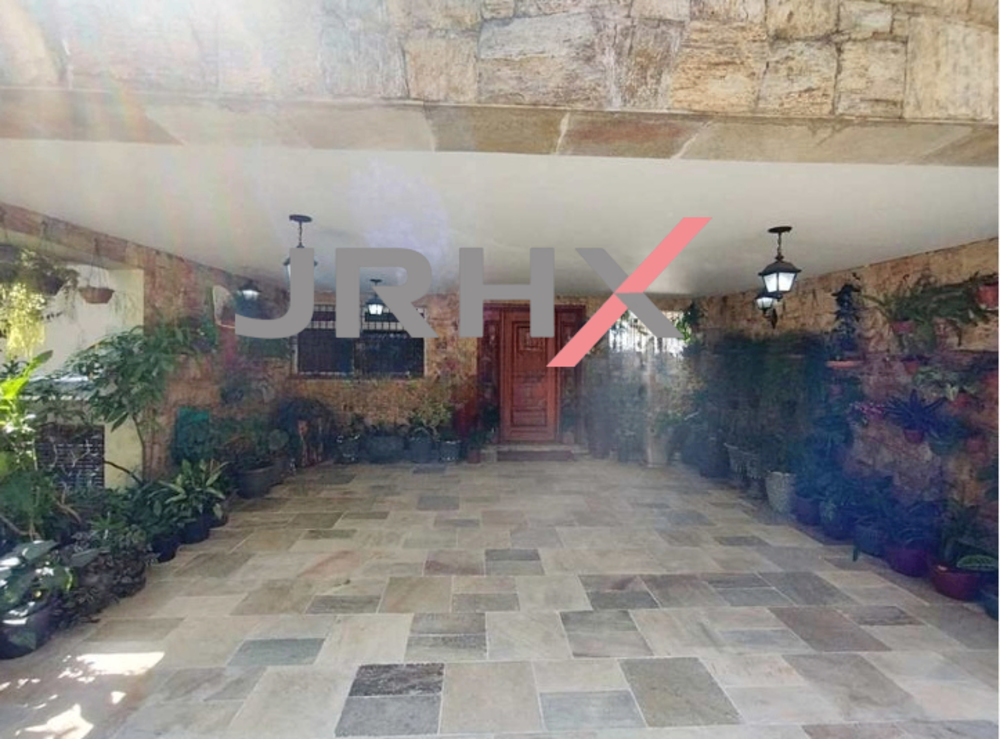 Casa à venda com 4 quartos, 500m² - Foto 4
