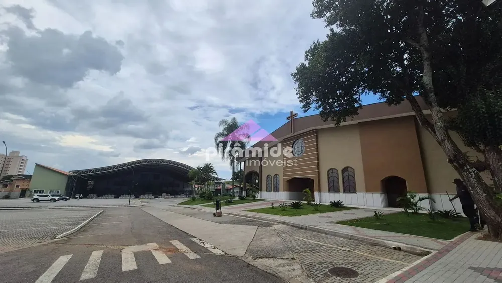 Casa, 3 quartos, 122 m² - Foto 1