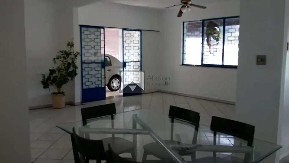 Casa, 3 quartos, 280 m² - Foto 1