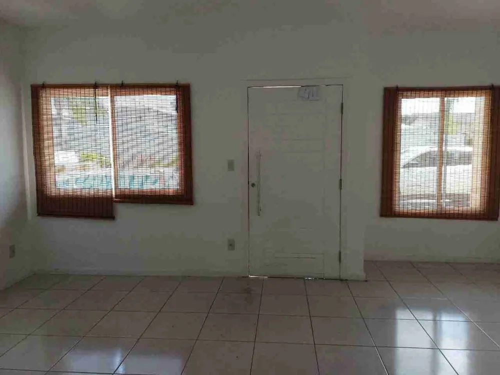 Casa, 3 quartos, 130 m² - Foto 1