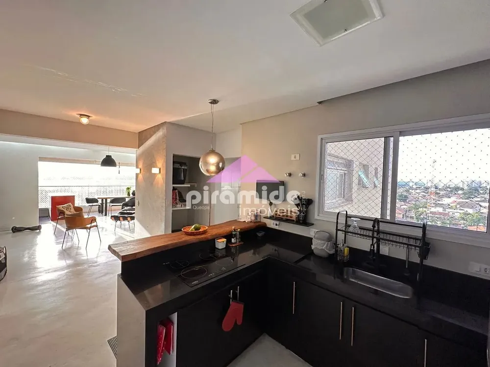 Apartamento, 3 quartos, 156 m² - Foto 8