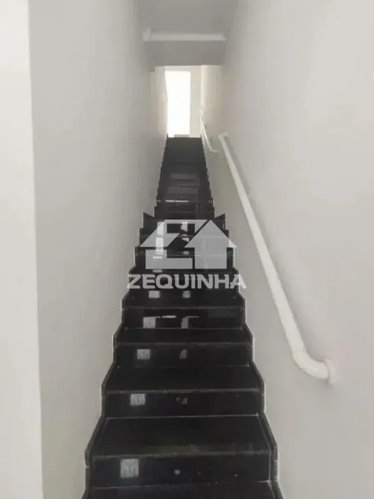 Loja-Salão, 600 m² - Foto 1
