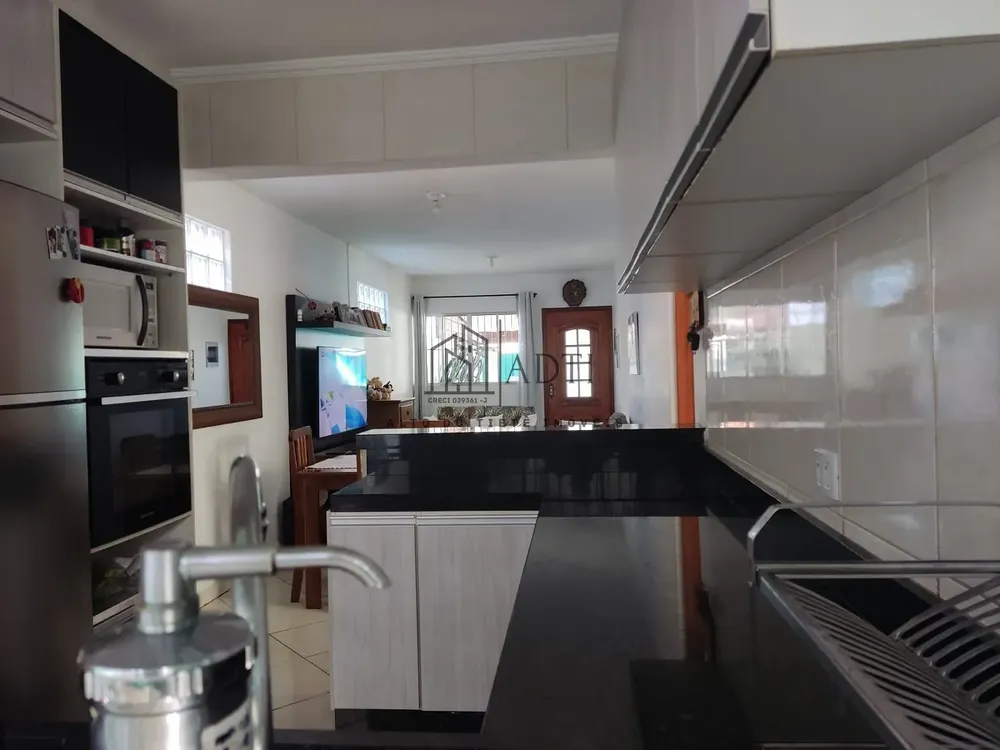 Casa, 3 quartos, 110 m² - Foto 1