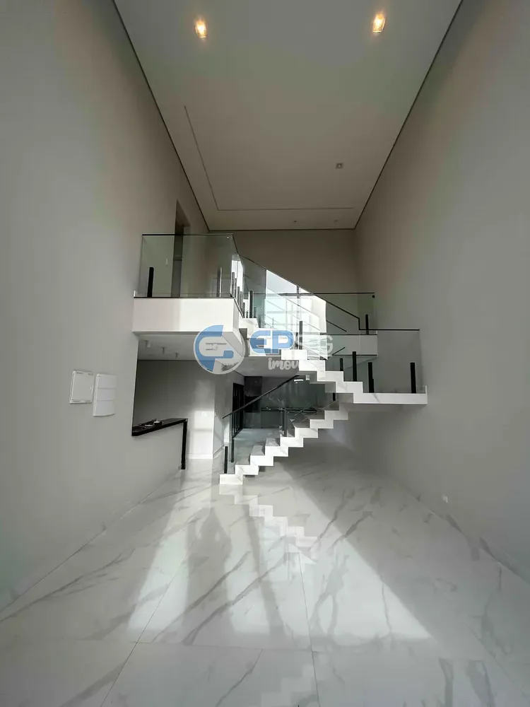 Casa, 3 quartos, 215 m² - Foto 3